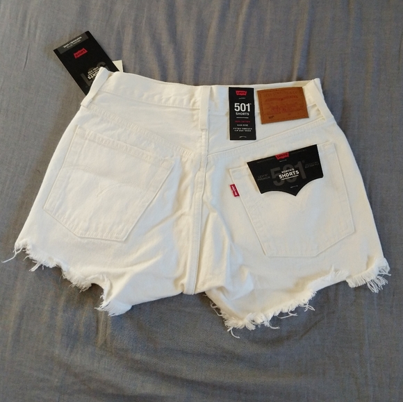 Levi's 501 Cutoff Shorts White - Picture 2 of 10